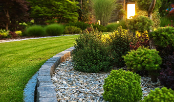 Landscape-Lighting-Services